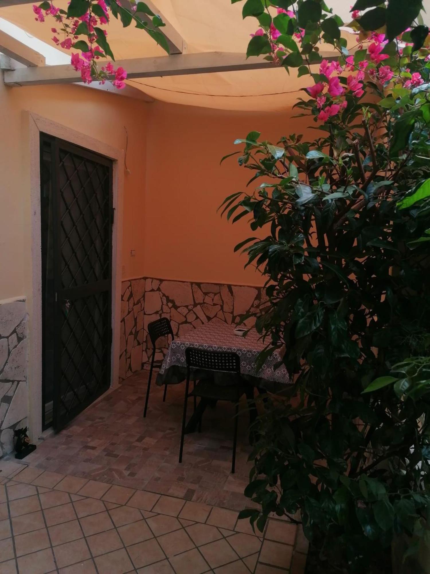 Fiumicino Aeroporto Casa Vacanze Orchidea Екстериор снимка